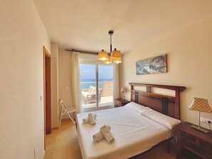 3 bedrooms, iron/ironing board, free WiFi, bed sheets - Stunning apartment with huge terrace front line to the Mediterránean (La Manga del Mar Menor)