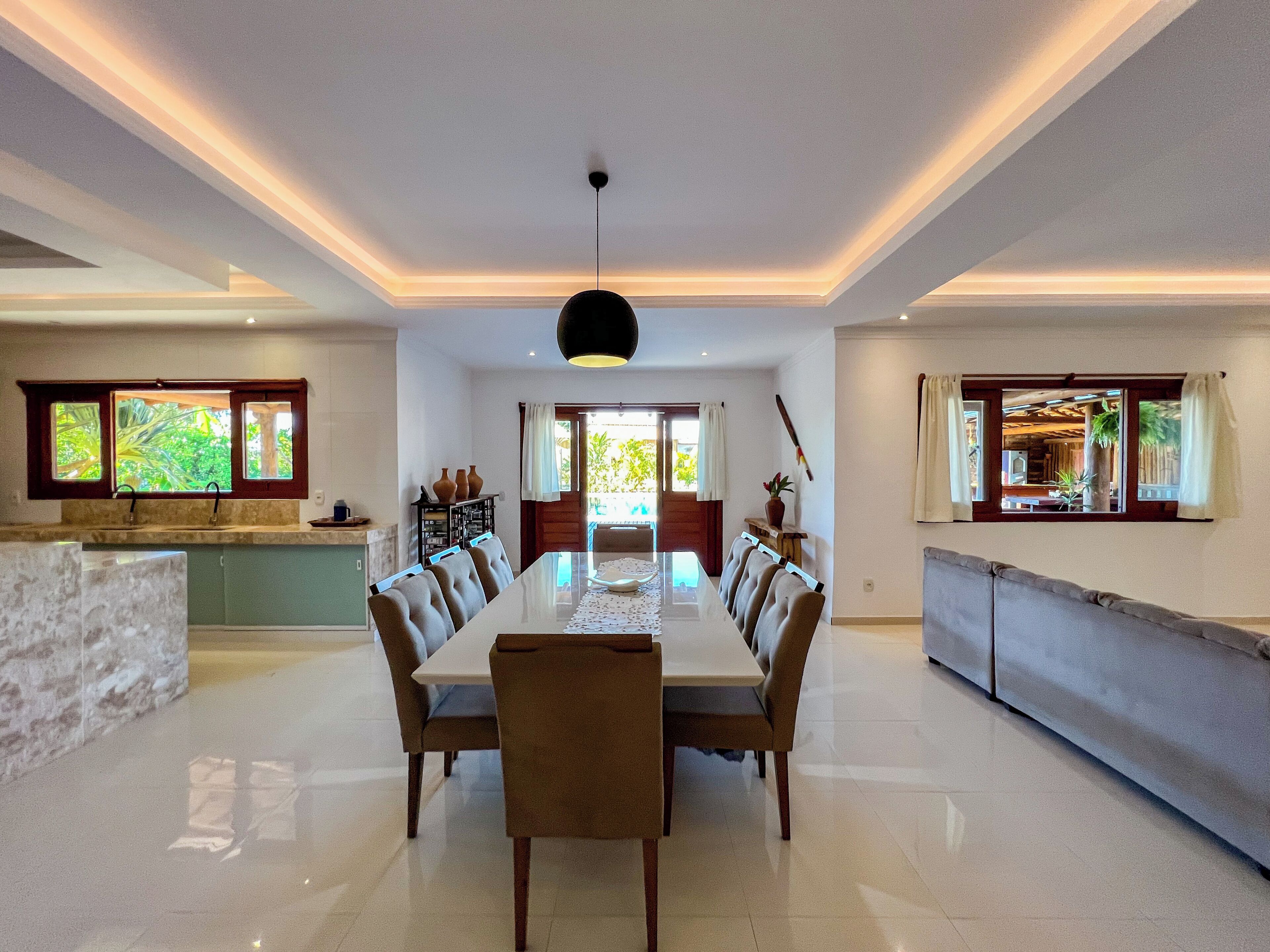 House, Pool View | Dining room