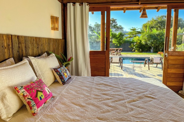 Studio Suite, Pool View | Blackout drapes, free WiFi