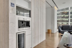 Interior - Legends - Executive Suite, Luxury Amenities, Pool (Edmonton)