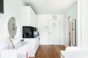 Royal Studio | Private kitchen | Fridge, microwave, oven, stovetop - Residenza Ticino (Bellinzona)