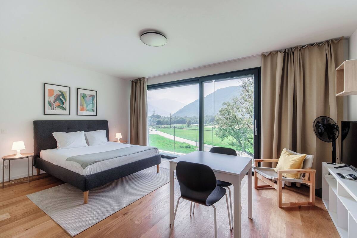 Signature Studio | Living area