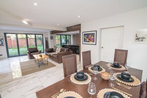 تناول الطعام