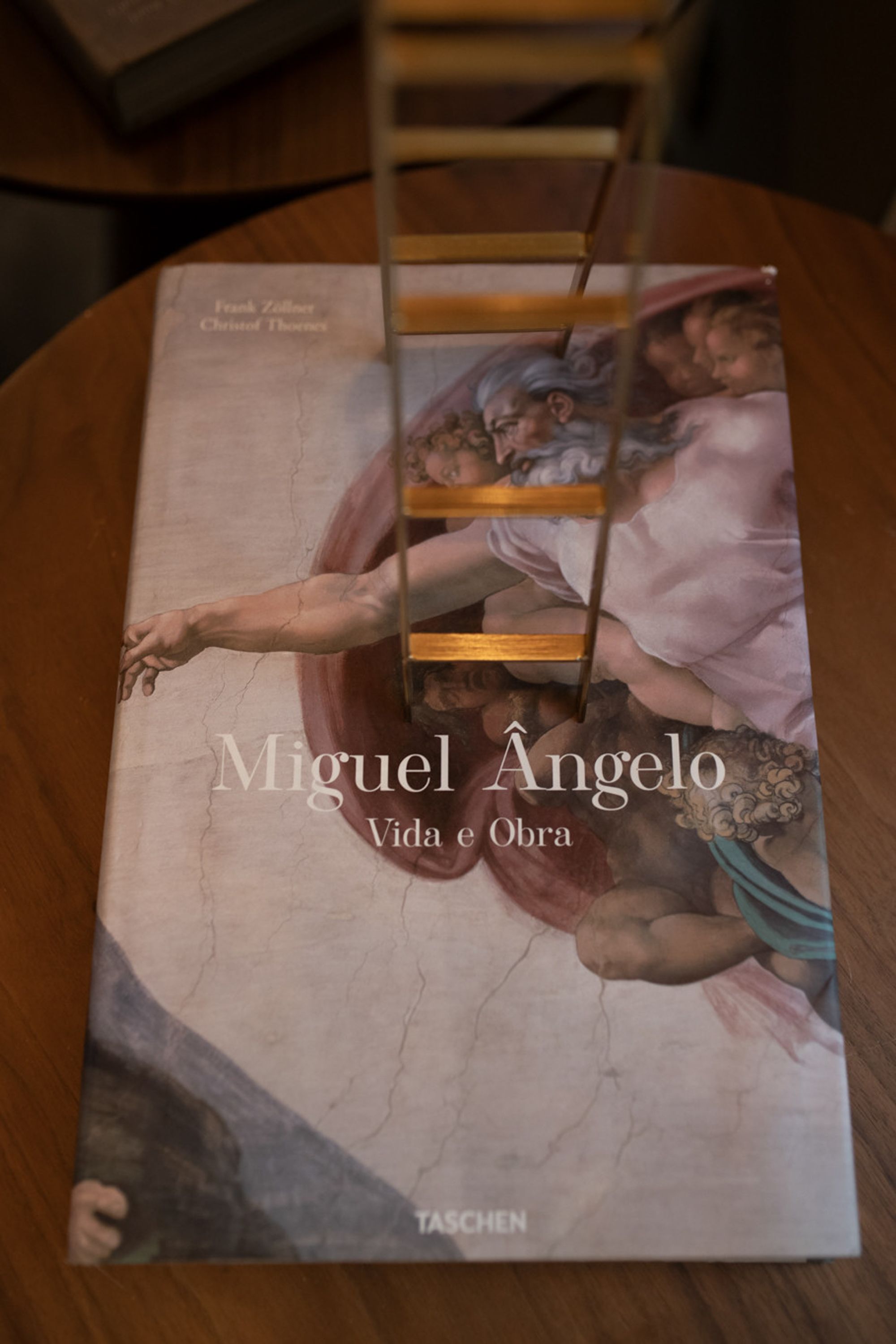 Een boek met de titel 