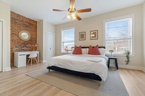 4 bedrooms, desk, iron/ironing board, WiFi