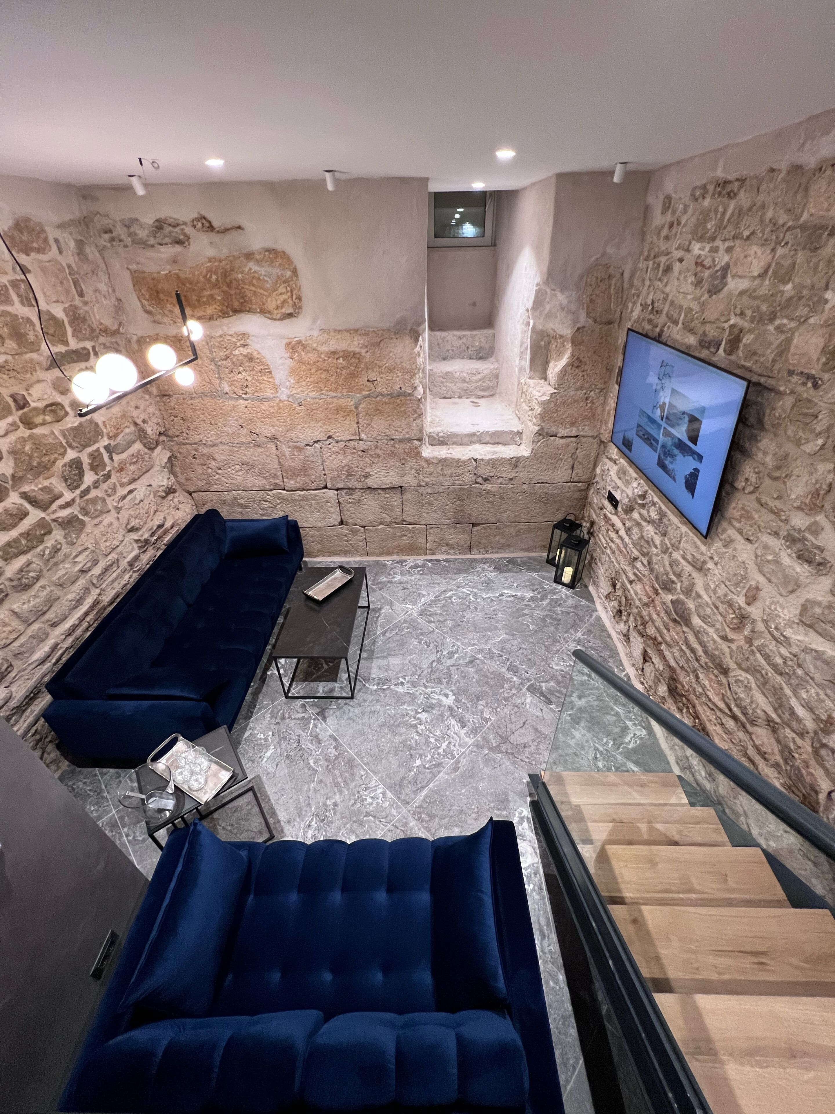 Rumah Deluks | Area keluarga