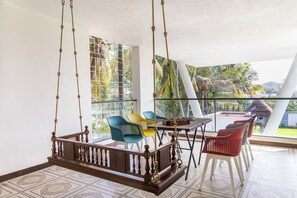 View from property - The Serene Shores - Luxury Private Villa (Vanur)