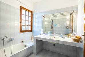 3 chambres, bureau, Internet