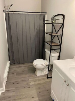 Shower, towels