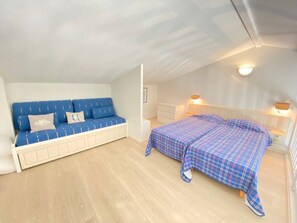 3 bedrooms, free WiFi - Apartment with sea view, pool, and WiFi (Fouras)