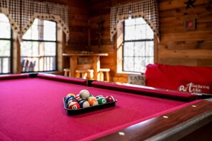 Spielezimmer