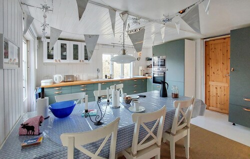 Gorgeous home in Vittsjö with WiFi