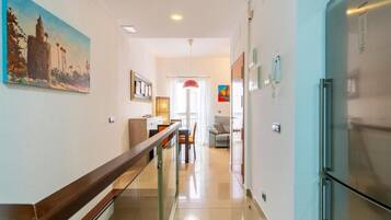 Apartamento, 1 quarto, sacada, vista para a cidade | Parte interna