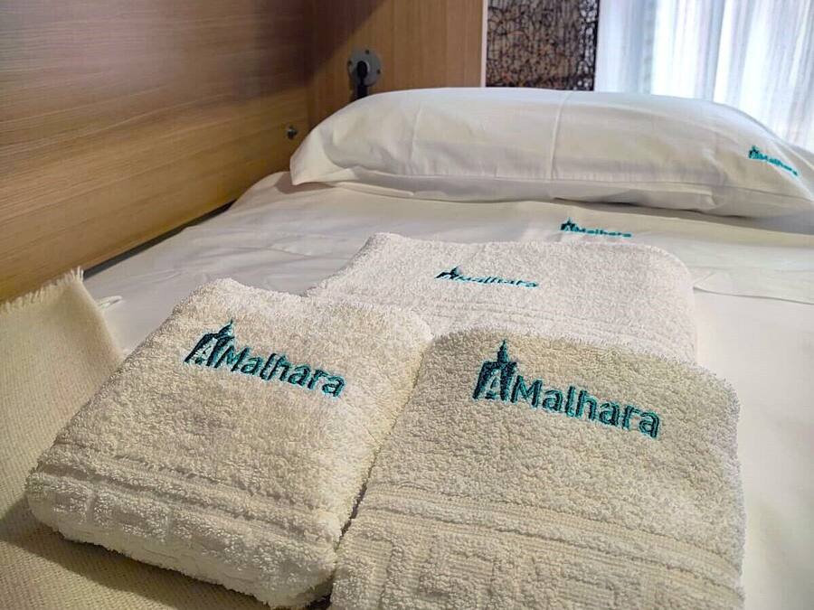 2 bedrooms