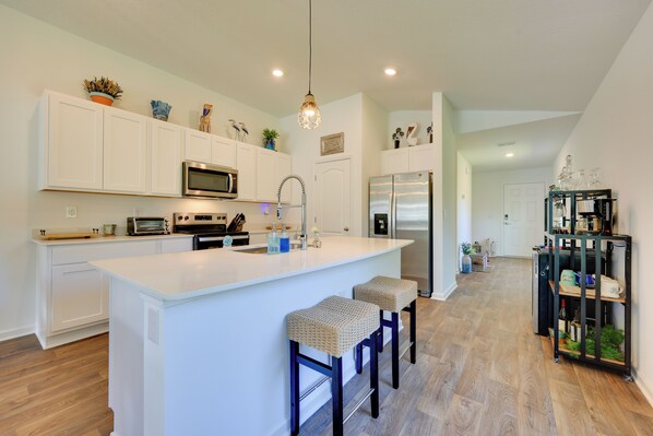 House (3 Bedrooms) | Interior - Home Near Flagler Beach, Daytona, Parks & More! (Palm Coast)