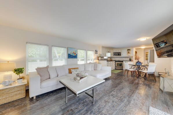 House (3 Bedrooms) | Front of property