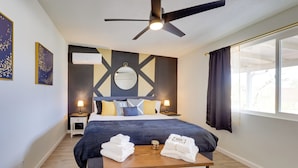 House (2 Bedrooms) | Interior - Mtn-view Home w/ Hot Tub: 8 Mi to Joshua Tree! (Joshua Tree)