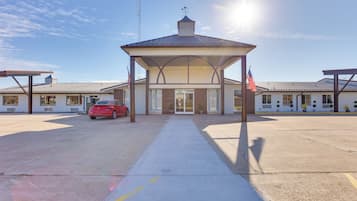 Apartment (0 Bedroom) | Interior