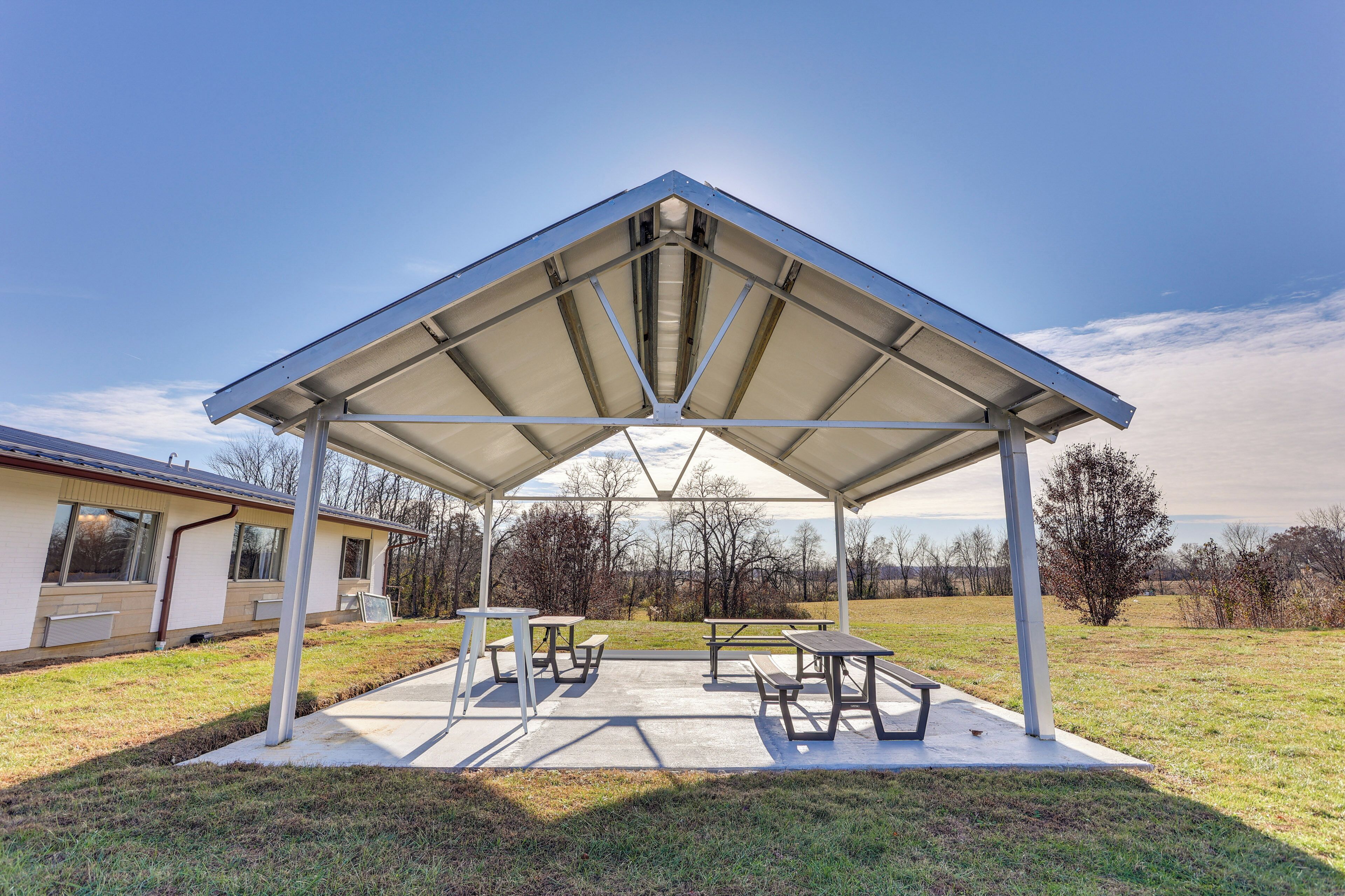 Apartment (0 Bedroom) | Interior