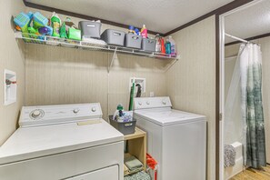 Rumah (2 Bedrooms) | Interior