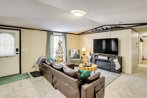 House (2 Bedrooms) | Front of property