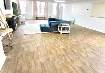 Downtown condo Cozy 2-bedroom  with WiFi, AC in charming Owensboro