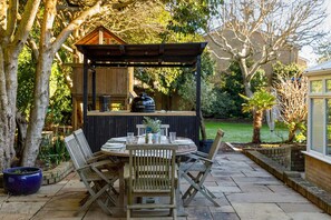 Ferienhaus | 5 Schlafzimmer, Schreibtisch, Internetzugang