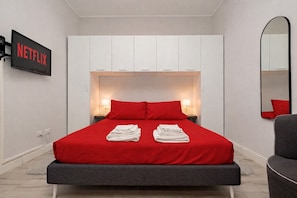 1 bedroom, iron/ironing board, free WiFi, bed sheets