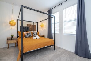 4 chambres, bureau, fer et planche à repasser, Wi-Fi gratuit