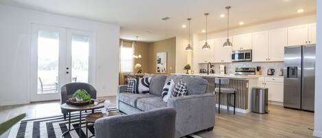 TV connectée, table de tennis de table