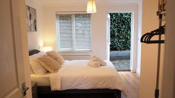 Apartment | 1 bedroom, iron/ironing board, free WiFi, bed sheets