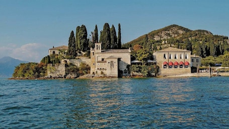 Exterior. Locanda San Vigilio
