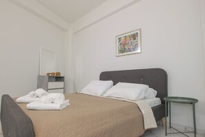 1 soverom, strykejern/-brett, wi-fi og sengetøy