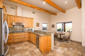 House, 4 Bedrooms | Private kitchen | Fridge, oven, coffee/tea maker, toaster - Tonto Retreat 4 Bedroom Home (New River)