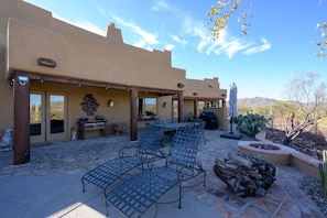 House, 4 Bedrooms | Outdoor dining - Tonto Retreat 4 Bedroom Home (New River)