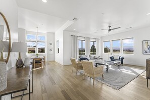 거실 공간 | 스마트 TV