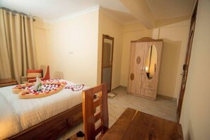 Comfort Double or Twin Room, Balcony, City View | Free WiFi
