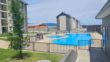 Apartemen | Kolam renang | Kolam renang outdoor musiman