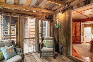 Interior - St. Germaine Updated historical home located in Georgetown SC MAIN LEVEL (Georgetown)