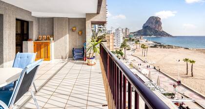 Appartement 'Lovely Arenal' avec vue sur la mer, Wi-Fi et climatisation