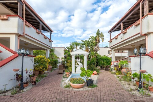 Appartement "Oasi" avec terrasse privée, Wi-Fi et climatisation