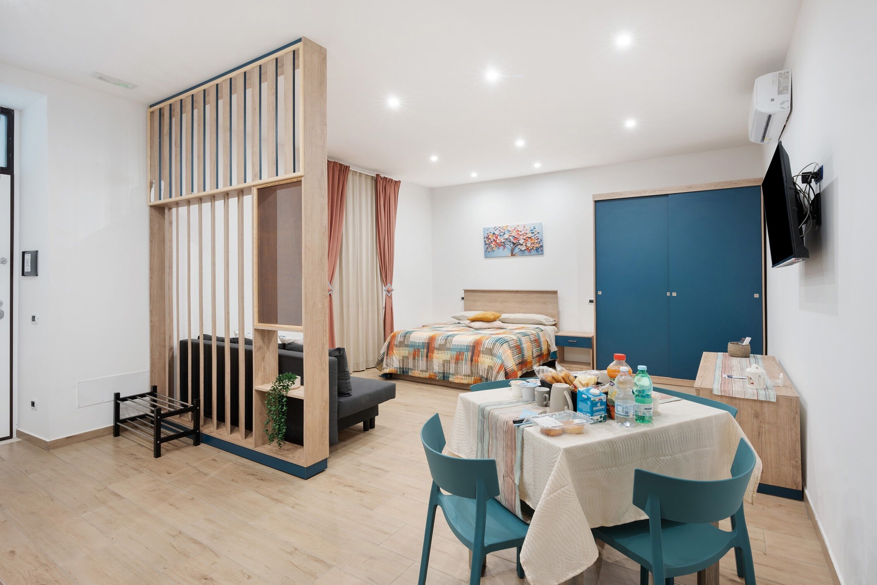 1 bedroom, free WiFi, bed sheets