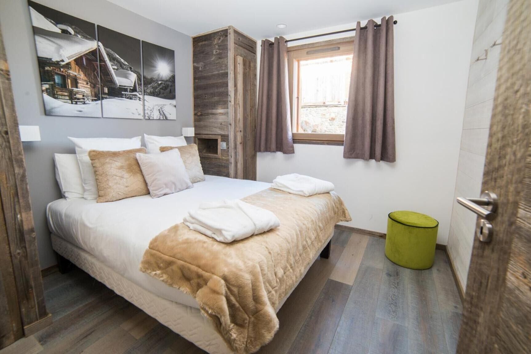 3 dormitorios, tabla de planchar con plancha, wifi gratis y ropa de cama