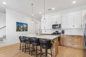 Fridge, microwave, oven, stovetop - Villa #13 at Bloomington Country Club: Pool, Golf, Restaurant (St. George)