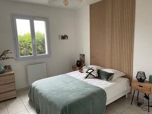 3 soverom, skrivebord og wi-fi