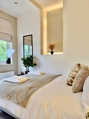 3 bedrooms, iron/ironing board, WiFi, bed sheets - Modern and cosy duplex in Hendon (London)