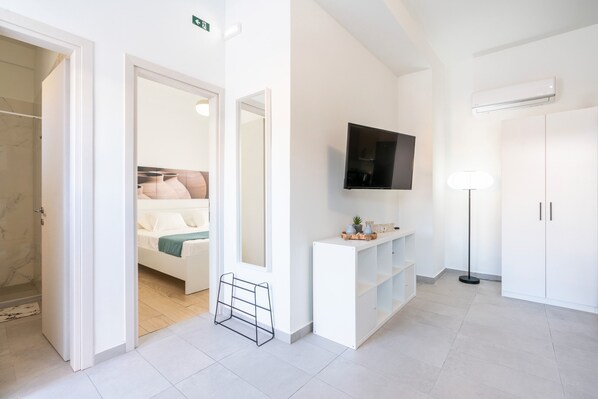 1 soverom, strykejern/-brett, wi-fi (inkludert) og sengetøy