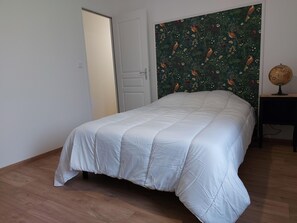 2 bedrooms, free WiFi