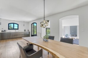 Dining - Unique villa in the heart of Valbonne (Valbonne)
