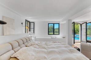 5 bedrooms, desk, travel cot, WiFi - Unique villa in the heart of Valbonne (Valbonne)